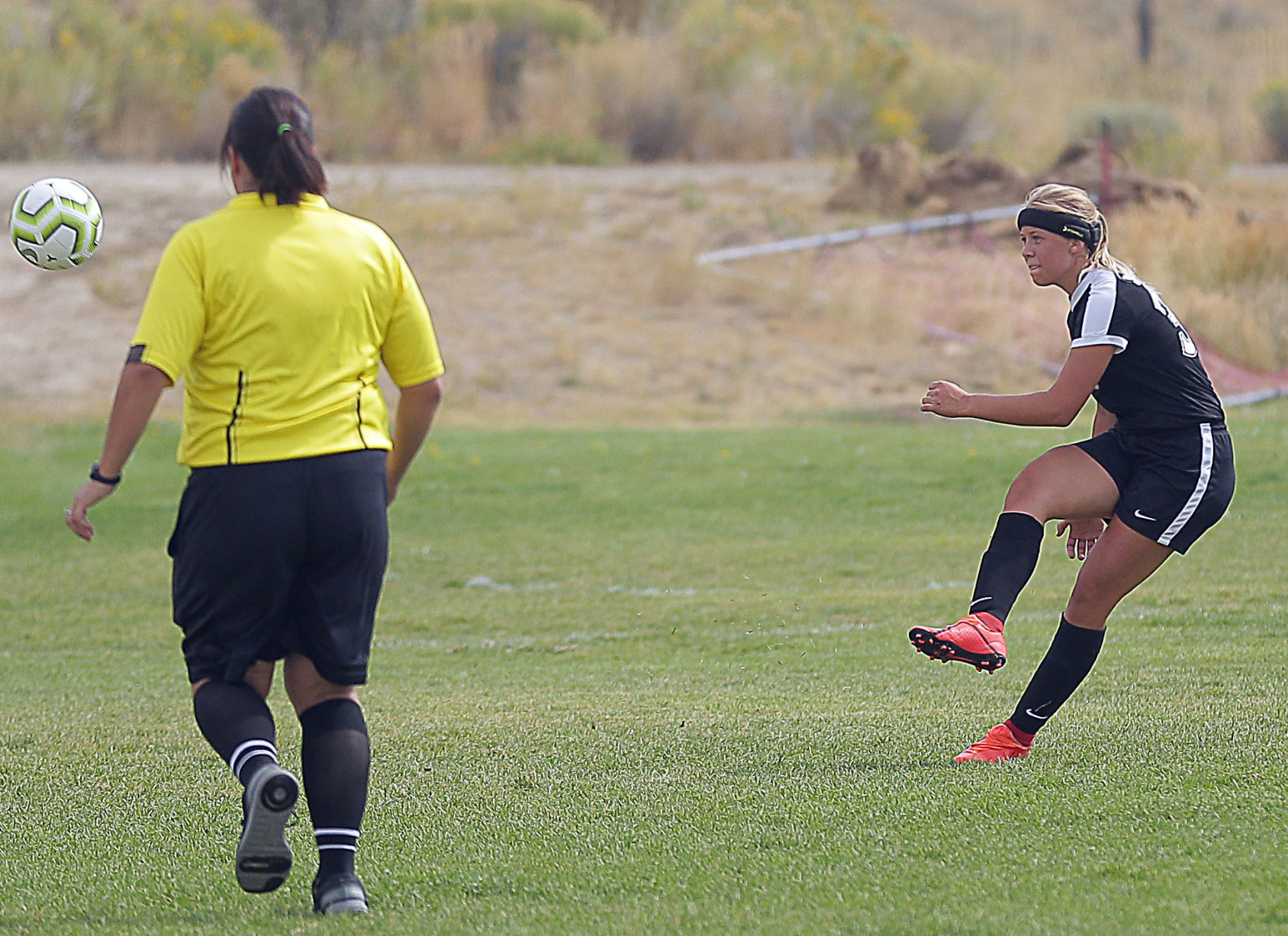 091019-elk-spt-spring-creek-girls-soccer-28.jpg